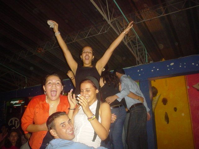 Foto 210 de Margarita · 20 de julio de 2004 en Margarita, Bucaramanga