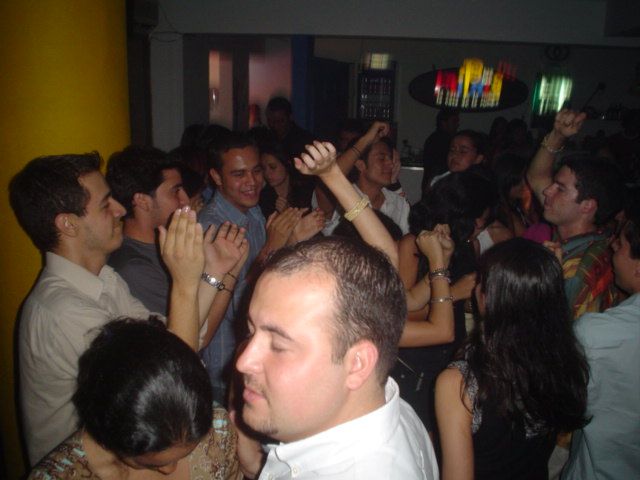 Foto 24 de Mi Pais · 20 de julio de 2004 en Mi Pais, Bucaramanga