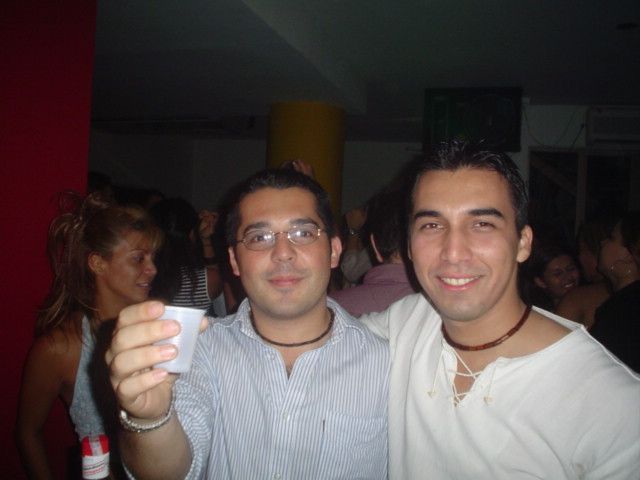 Foto 34 de Mi Pais · 20 de julio de 2004 en Mi Pais, Bucaramanga