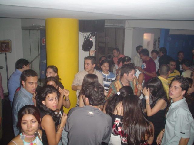 Foto 43 de Mi Pais · 20 de julio de 2004 en Mi Pais, Bucaramanga