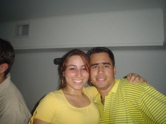 Foto 48 de Mi Pais · 20 de julio de 2004 en Mi Pais, Bucaramanga