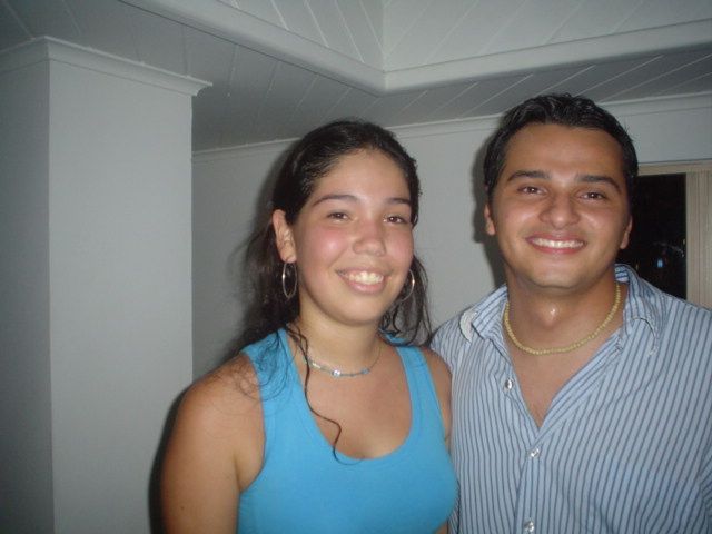 Foto 49 de Mi Pais · 20 de julio de 2004 en Mi Pais, Bucaramanga