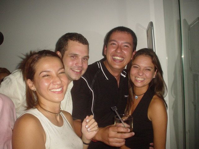 Foto 96 de Mi Pais · 20 de julio de 2004 en Mi Pais, Bucaramanga