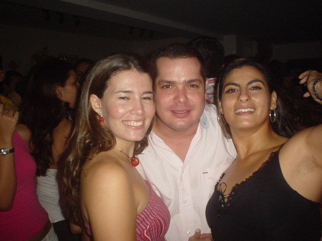 Foto 100 de Mi Pais · 20 de julio de 2004 en Mi Pais, Bucaramanga