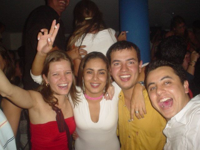 Foto 122 de Mi Pais · 20 de julio de 2004 en Mi Pais, Bucaramanga