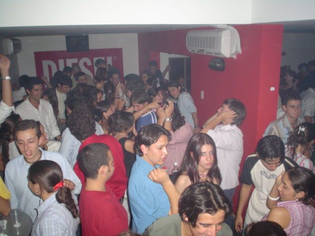 Foto 284 de Mi Pais · 20 de julio de 2004 en Mi Pais, Bucaramanga