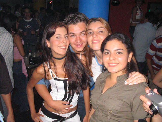 Foto 347 de Mi Pais · 20 de julio de 2004 en Mi Pais, Bucaramanga