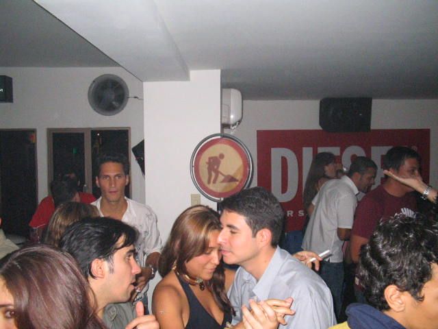 Foto 360 de Mi Pais · 20 de julio de 2004 en Mi Pais, Bucaramanga