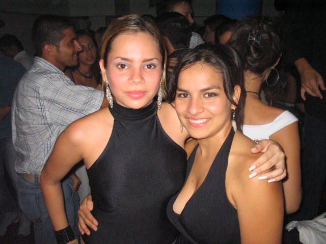 Foto 400 de Mi Pais · 20 de julio de 2004 en Mi Pais, Bucaramanga