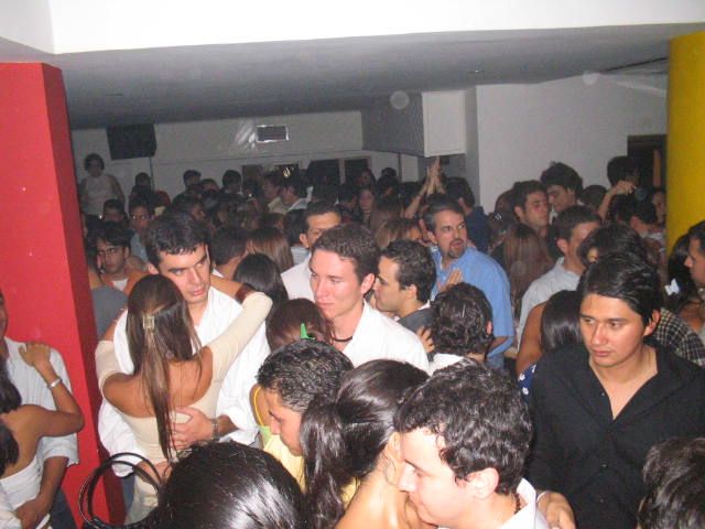 Foto 412 de Mi Pais · 20 de julio de 2004 en Mi Pais, Bucaramanga