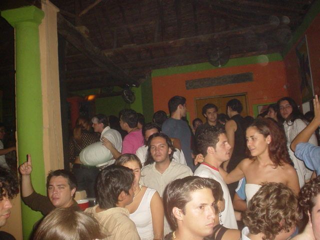 Foto 4 de Quimera · 20 de julio de 2004 en Quimera, Bucaramanga