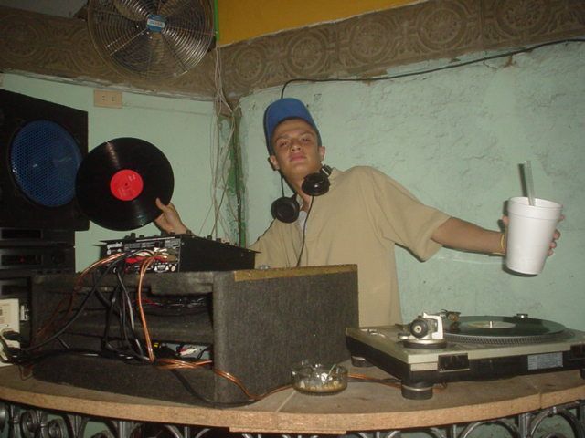Foto 112 de Quimera · 20 de julio de 2004 en Quimera, Bucaramanga