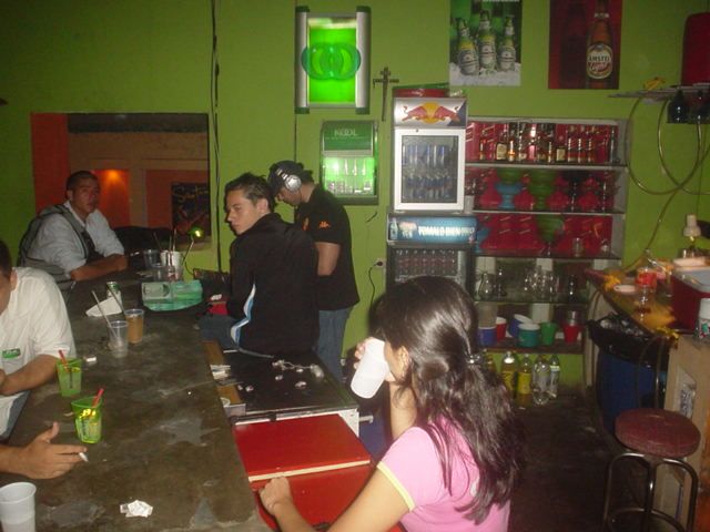 Foto 117 de Quimera · 20 de julio de 2004 en Quimera, Bucaramanga
