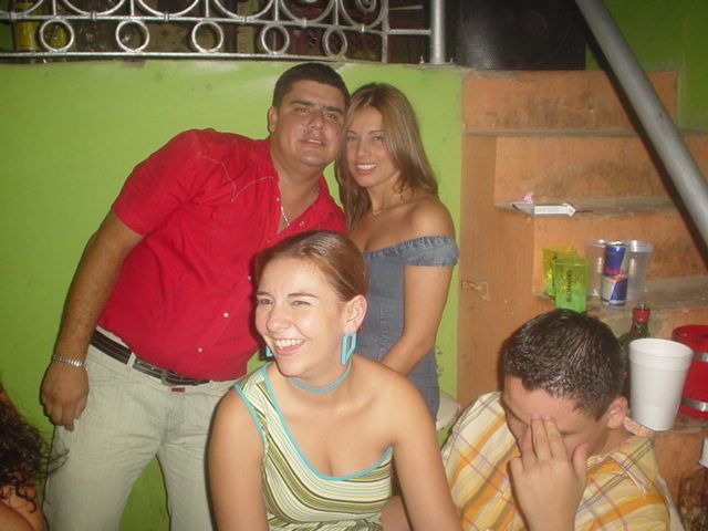 Foto 163 de Quimera · 20 de julio de 2004 en Quimera, Bucaramanga