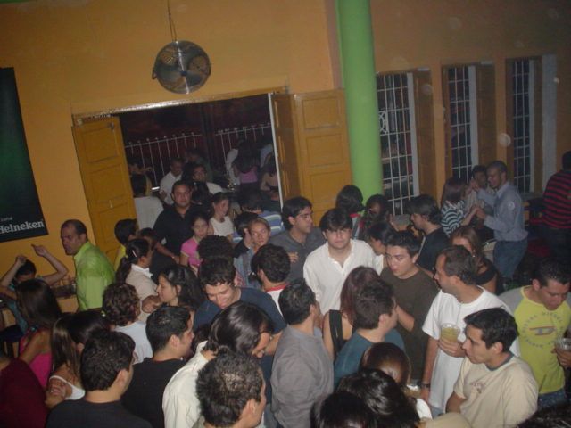 Foto 223 de Quimera · 20 de julio de 2004 en Quimera, Bucaramanga