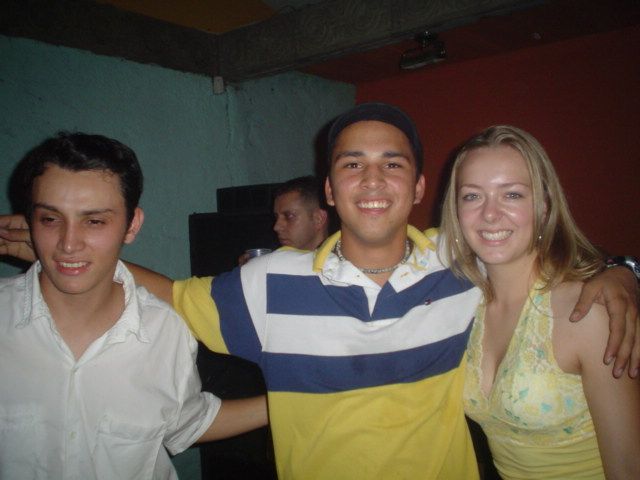 Foto 240 de Quimera · 20 de julio de 2004 en Quimera, Bucaramanga