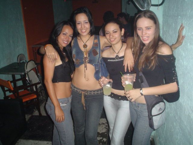 Foto 264 de Quimera · 20 de julio de 2004 en Quimera, Bucaramanga