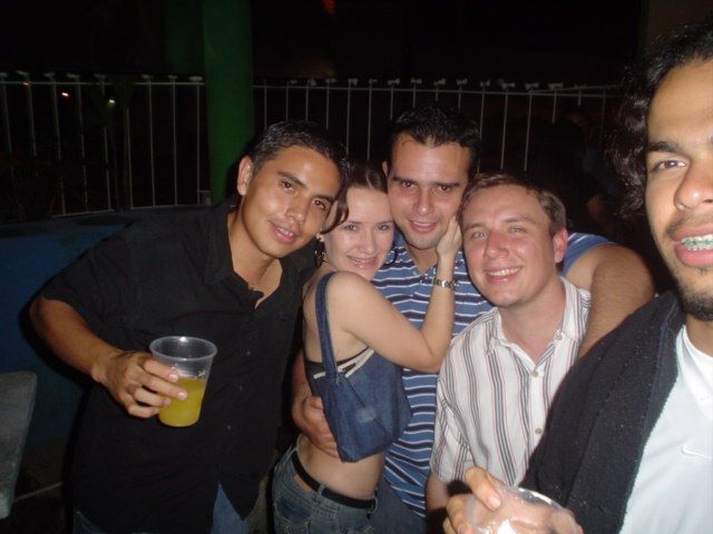 Foto 282 de Quimera · 20 de julio de 2004 en Quimera, Bucaramanga
