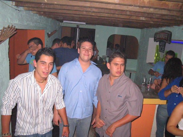 Foto 288 de Quimera · 20 de julio de 2004 en Quimera, Bucaramanga