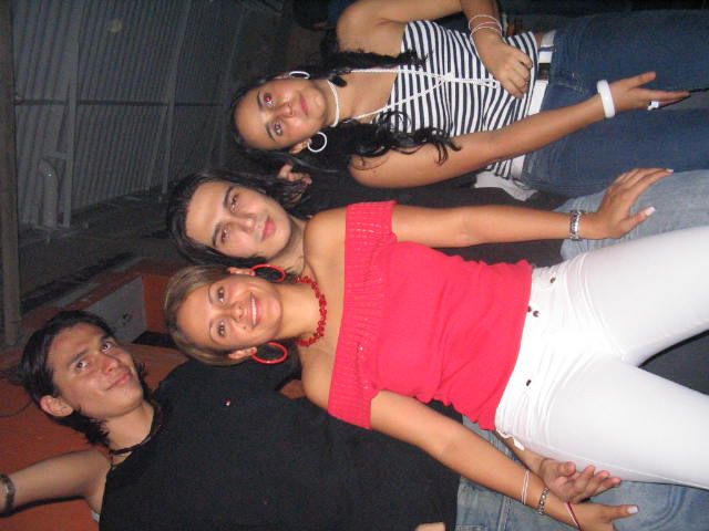 Foto 292 de Quimera · 20 de julio de 2004 en Quimera, Bucaramanga