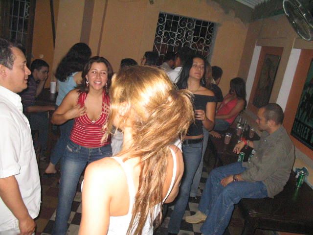 Foto 302 de Quimera · 20 de julio de 2004 en Quimera, Bucaramanga