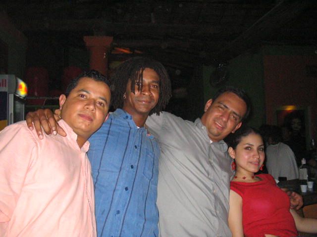 Foto 319 de Quimera · 20 de julio de 2004 en Quimera, Bucaramanga