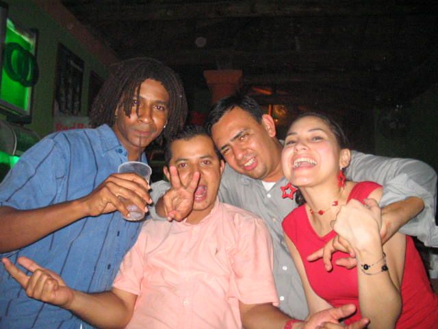 Foto 320 de Quimera · 20 de julio de 2004 en Quimera, Bucaramanga