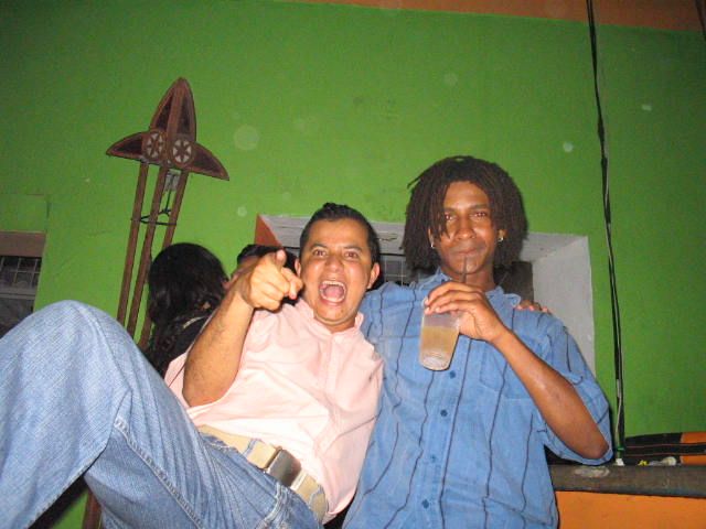 Foto 322 de Quimera · 20 de julio de 2004 en Quimera, Bucaramanga
