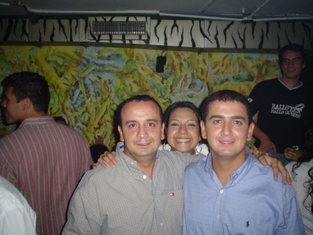 Foto 13 de Zoologico · ‎Jueves ‎26 ‎Febrero ‎2004 · 26 de febrero de 2004 en Zoologico, Bucaramanga