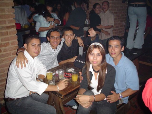Foto 32 de Zoologico · ‎Jueves ‎26 ‎Febrero ‎2004 · 26 de febrero de 2004 en Zoologico, Bucaramanga
