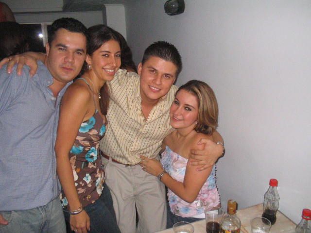 Foto 30 de Mi Pais · 16 de abril de 2005 en Mi Pais, Bucaramanga