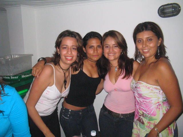 Foto 37 de Mi Pais · 16 de abril de 2005 en Mi Pais, Bucaramanga