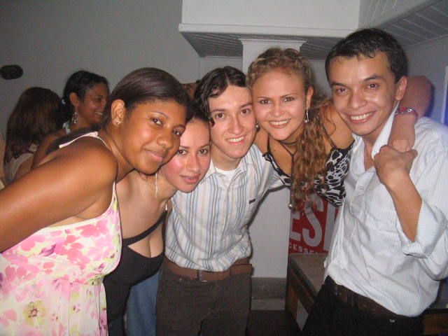 Foto 51 de Mi Pais · 16 de abril de 2005 en Mi Pais, Bucaramanga
