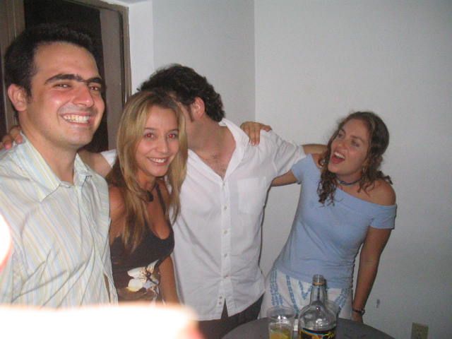 Foto 36 de Mi Pais · 2 de abril de 2005 en Mi Pais, Bucaramanga
