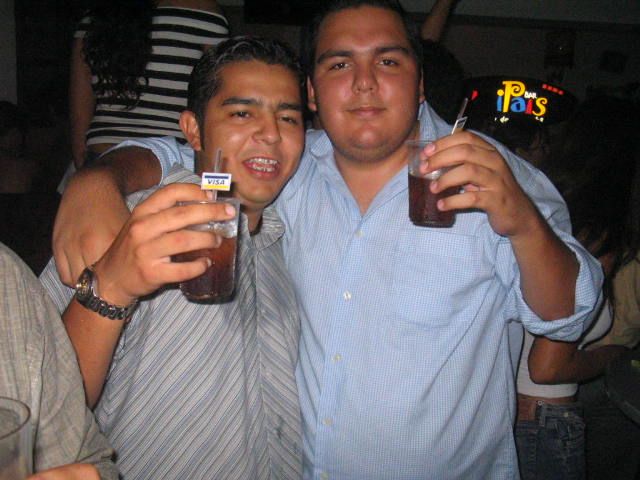 Foto 43 de Mi Pais · 2 de abril de 2005 en Mi Pais, Bucaramanga