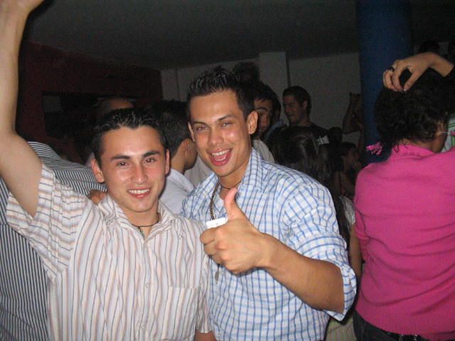 Foto 46 de Mi Pais · 2 de abril de 2005 en Mi Pais, Bucaramanga