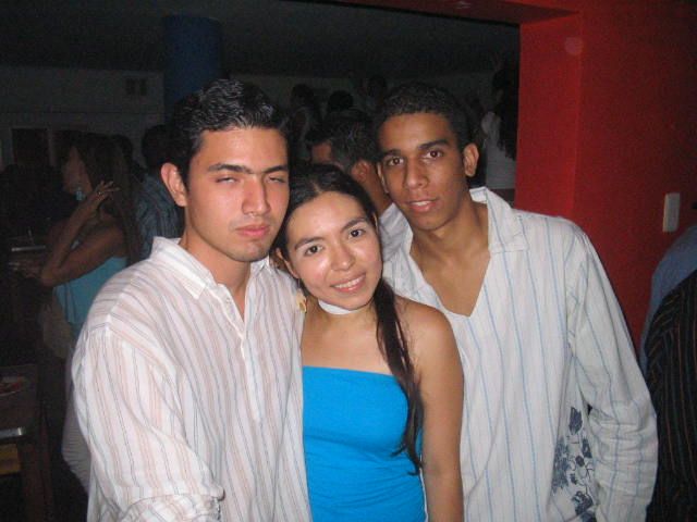 Foto 71 de Mi Pais · 2 de abril de 2005 en Mi Pais, Bucaramanga