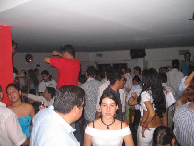 Foto 86 de Mi Pais · 2 de abril de 2005 en Mi Pais, Bucaramanga