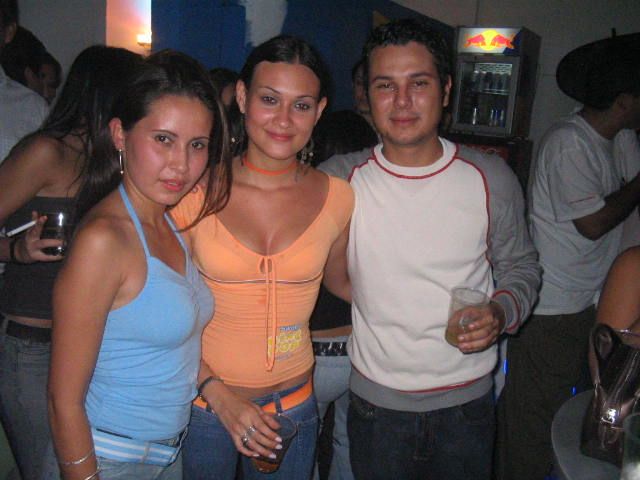 Foto 94 de Mi Pais · 2 de abril de 2005 en Mi Pais, Bucaramanga