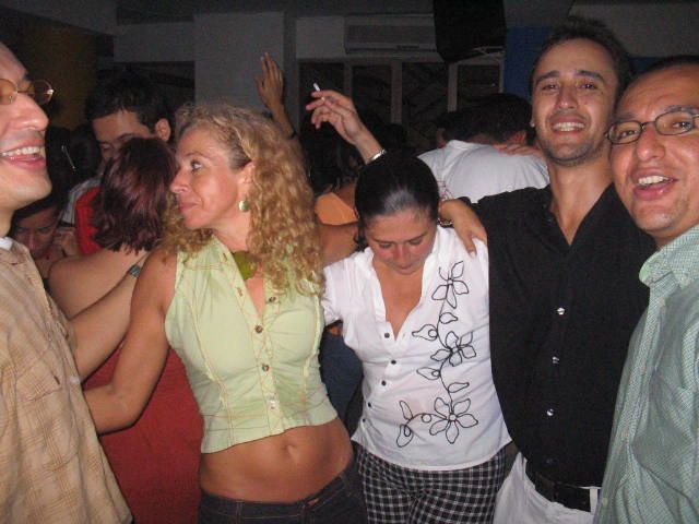 Foto 99 de Mi Pais · 2 de abril de 2005 en Mi Pais, Bucaramanga