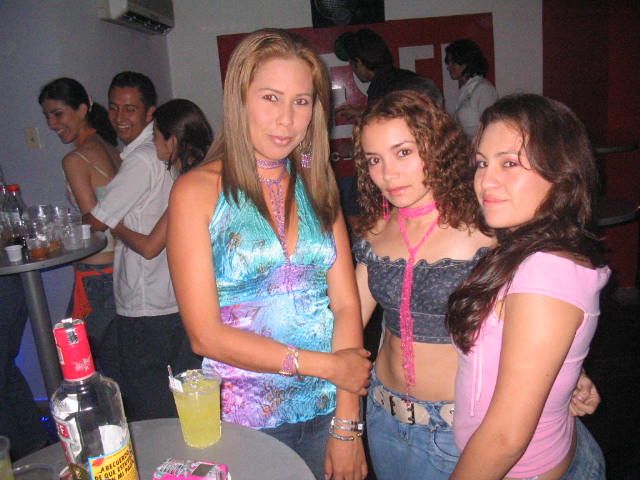 Foto 12 de Mi Pais · 23 de abril de 2005 en Mi Pais, Bucaramanga