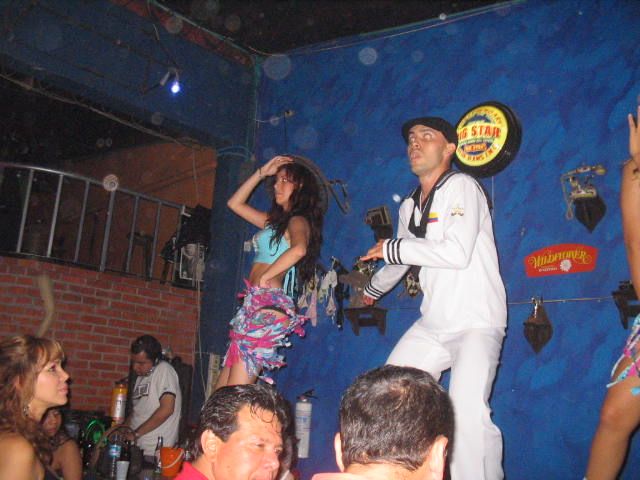 Foto 43 de Mi Pais · 23 de abril de 2005 en Mi Pais, Bucaramanga