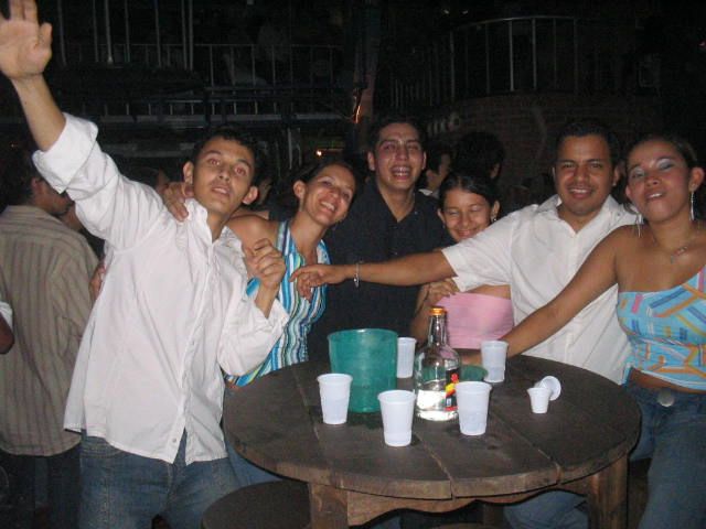 Foto 51 de Mi Pais · 23 de abril de 2005 en Mi Pais, Bucaramanga