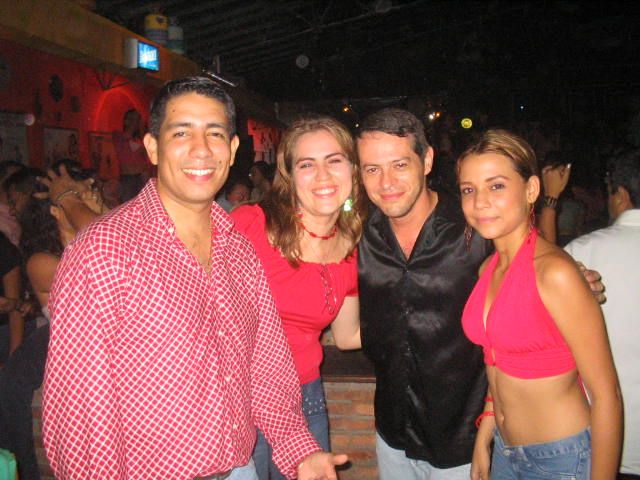 Foto 55 de Mi Pais · 23 de abril de 2005 en Mi Pais, Bucaramanga