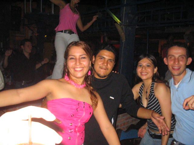 Foto 66 de Mi Pais · 23 de abril de 2005 en Mi Pais, Bucaramanga