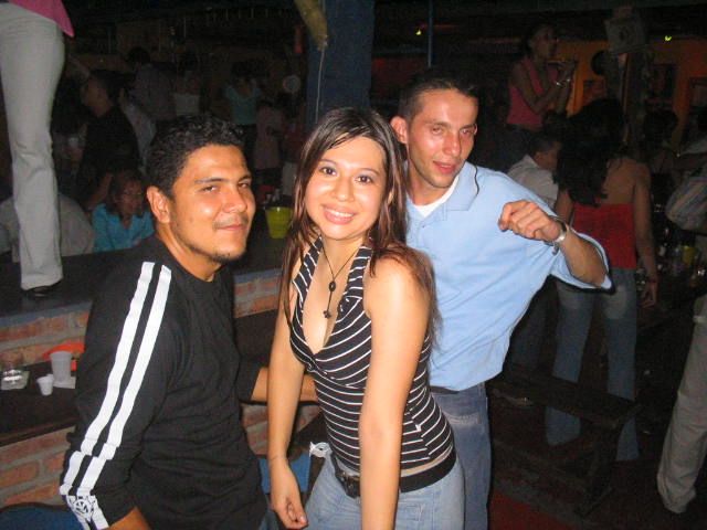 Foto 70 de Mi Pais · 23 de abril de 2005 en Mi Pais, Bucaramanga