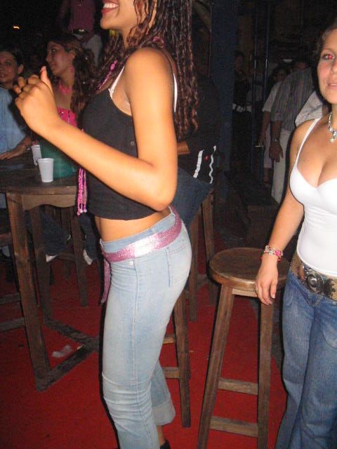Foto 79 de Mi Pais · 23 de abril de 2005 en Mi Pais, Bucaramanga