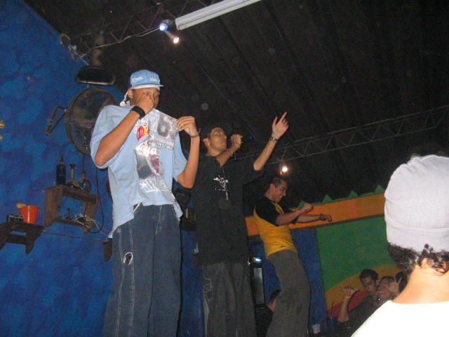Foto 81 de Mi Pais · 23 de abril de 2005 en Mi Pais, Bucaramanga