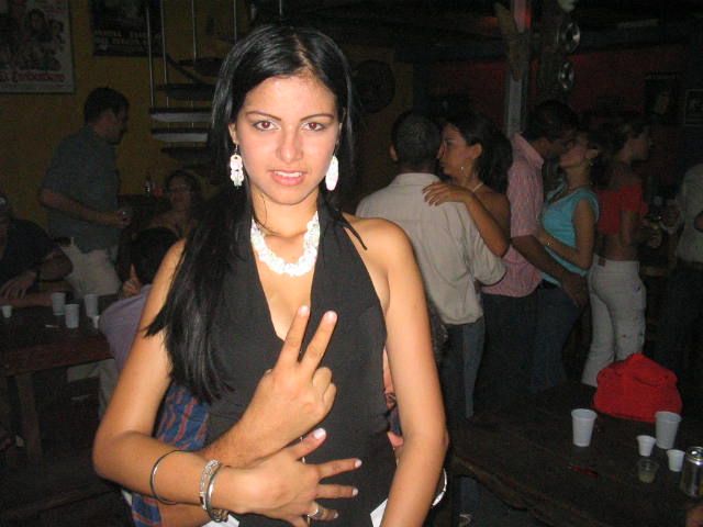 Foto 105 de Mi Pais · 23 de abril de 2005 en Mi Pais, Bucaramanga