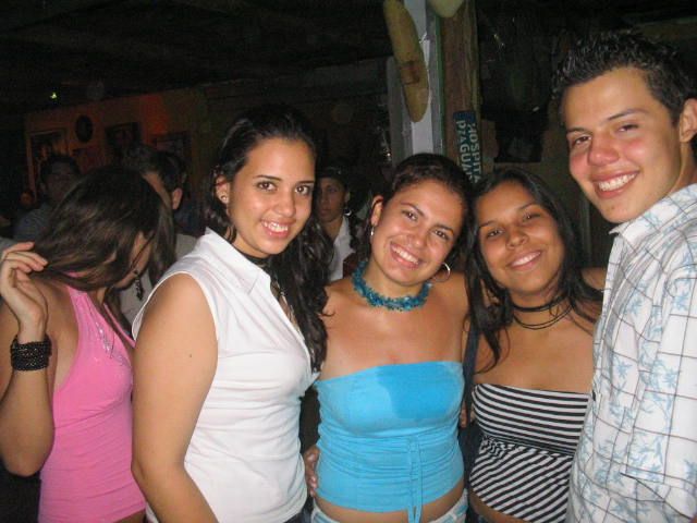 Foto 120 de Mi Pais · 23 de abril de 2005 en Mi Pais, Bucaramanga